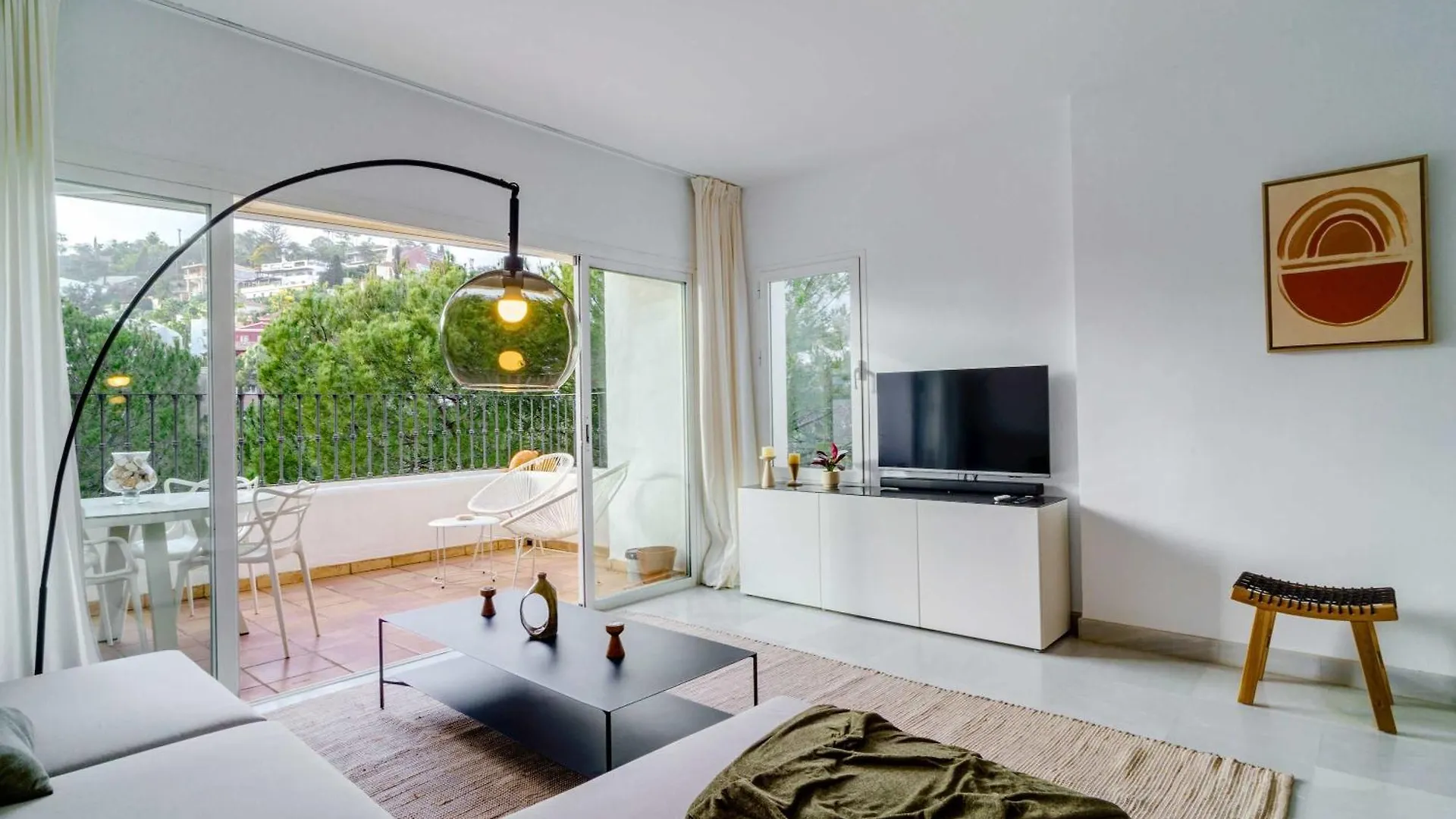 Apartment Near Puerto Banus Benahavis 0*,